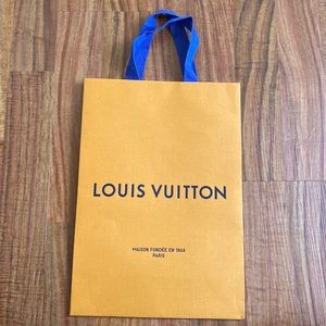 Louis Vuitton shopping bag